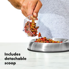 OXO Good Grips Pet POP Container – 4.4 Qt/4.2 L with Scoop